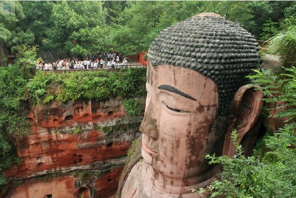 giant buddha